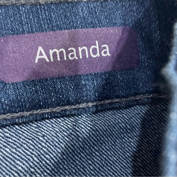 Gloria Vanderbilt Jeans Size 14. Classic Fit, Tapered Leg, Mid-Rise. NWT! - Picture 5 of 9